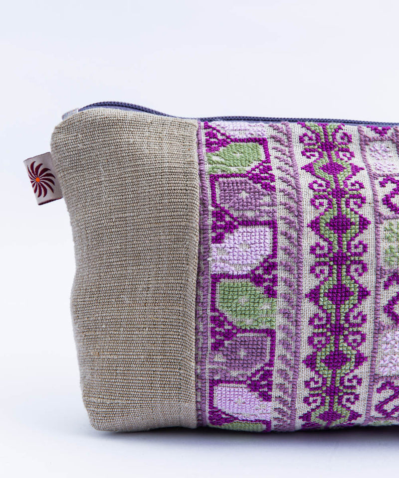 Lilac Embroidery Purse
